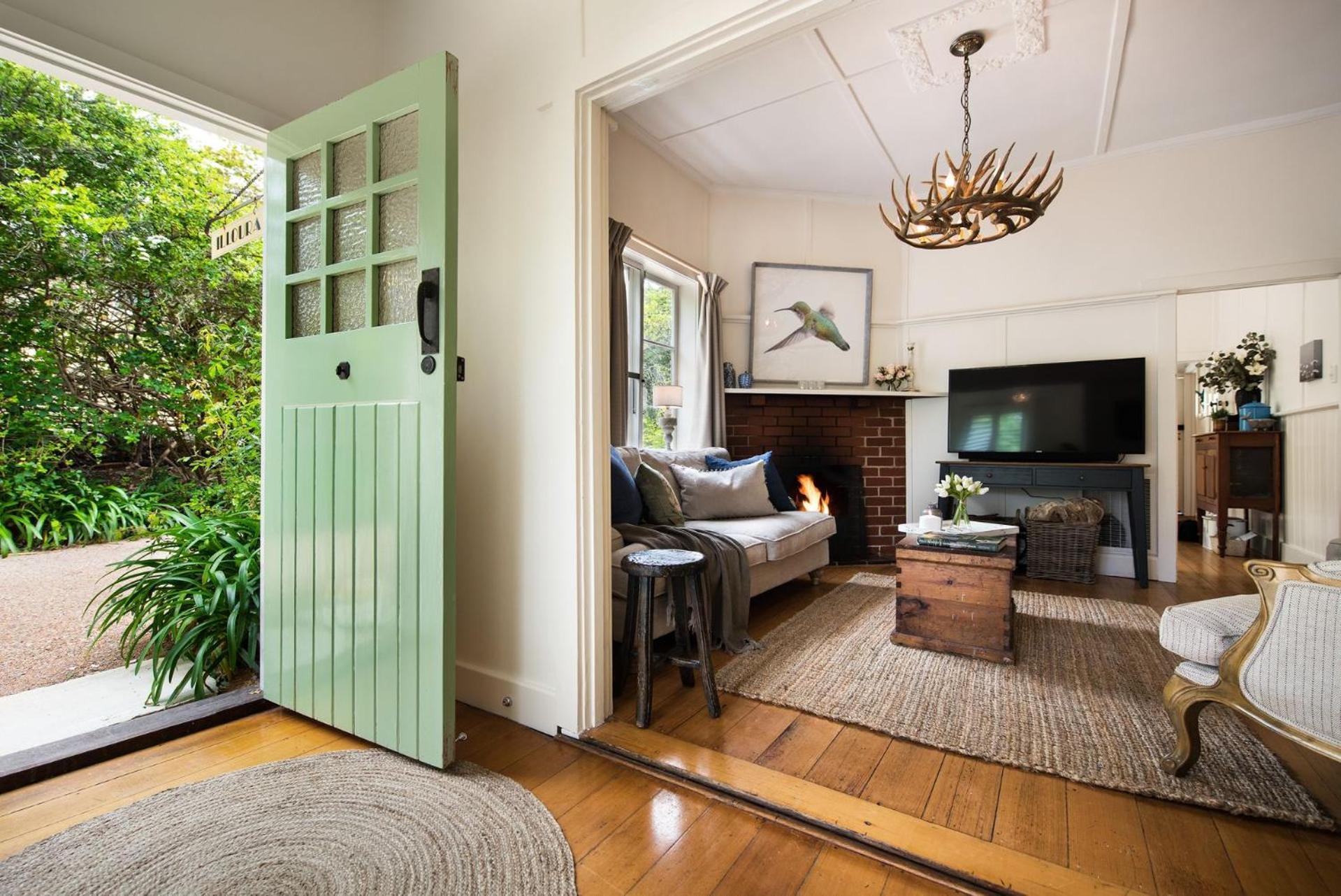 Illoura Villa Hepburn Springs Exterior photo